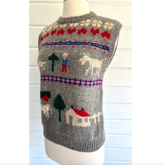 Vintage Wool Sweater Vest with Farm Graphics by Woodward & Lothrop - S - Picture 3 of 8